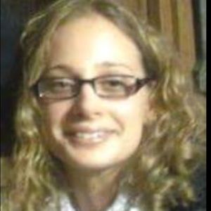 Meet your Posher, Lindz